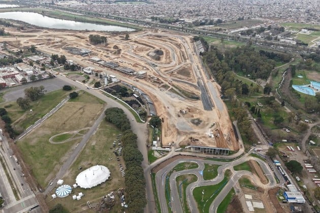 Obras en el Autódromo Oscar y Juan Gálvez.