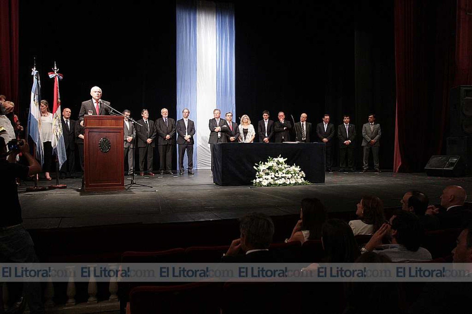 Jura de Ministros en Teatro municipal