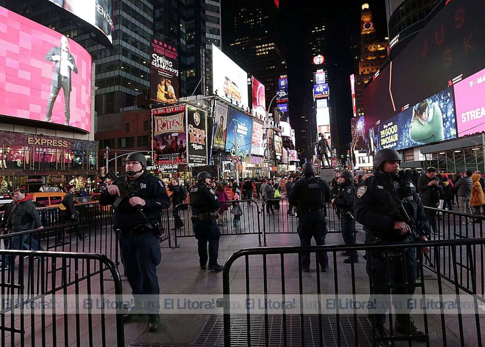 En Nueva York intensificaron los controles y también desplegaron un operativo especial