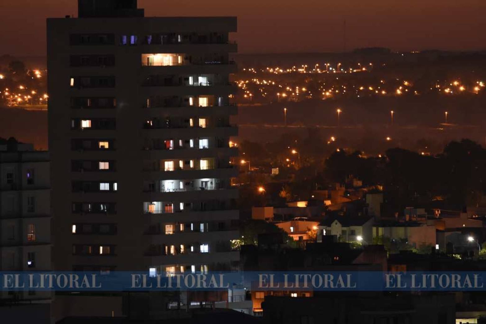 Vistas nocturnas de la ciudad.