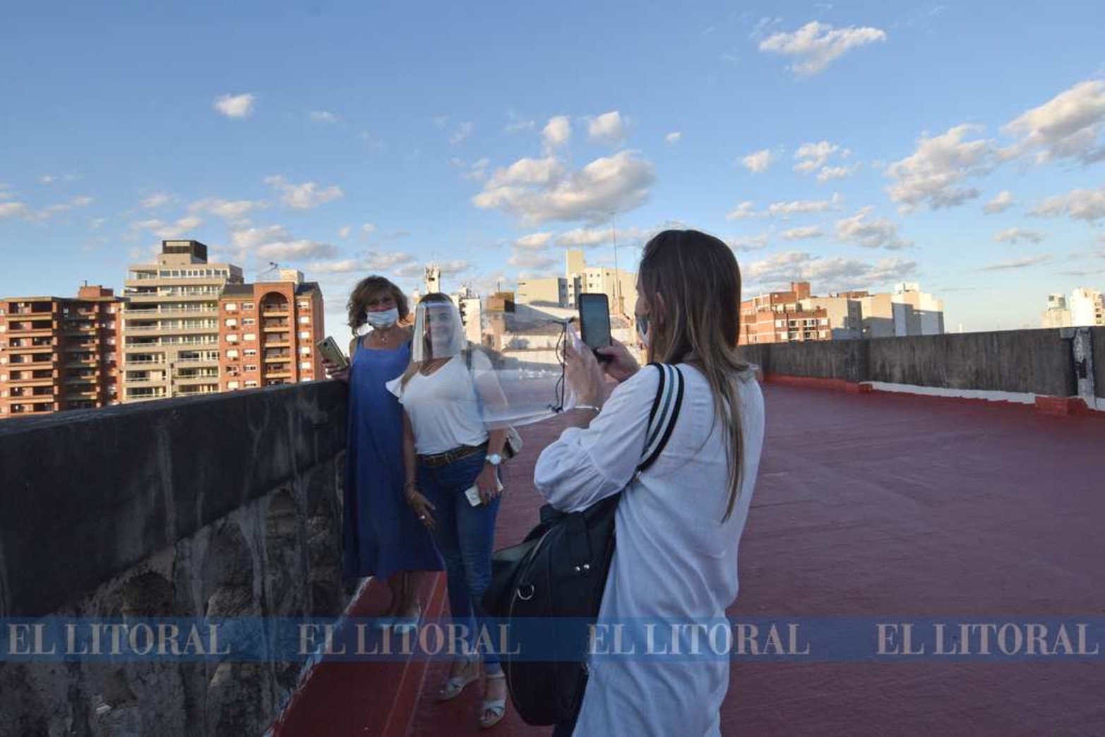 Cómo era la Plaza de Mayo a mediados del 1600, el cuadro de la Virgen que "sudó", la incógnita por el número de la habitación donde se alojó Jorge Bergoglio en el Colegio Inmaculada. Una recorrida por el casco histórico y la Manzana Jesuítica que desanda a una capital llena de misterios.