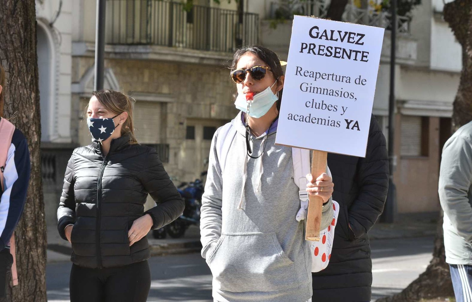 Los dueños de gimnasios piden poder abrir. Argumentan que  son parte de la solución y que hacer actividad física es salud.