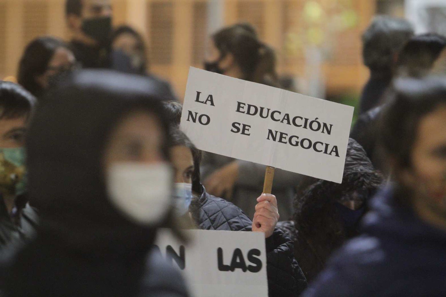 A pesar de la baja temperaturas la convocatoria junto a madres, padres, niños y abuelos.