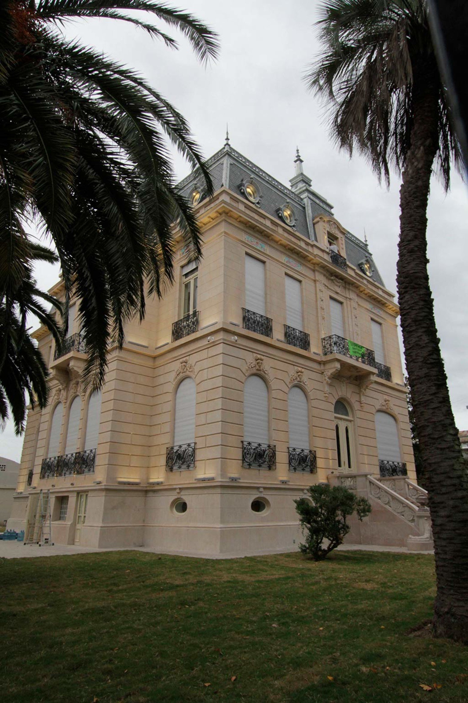 Se inaugura la Casa de la Cultura. El espacio, conocido como la casa de los gobernadores, fue recuperado y luce su belleza en pleno Bulevard Gálvez