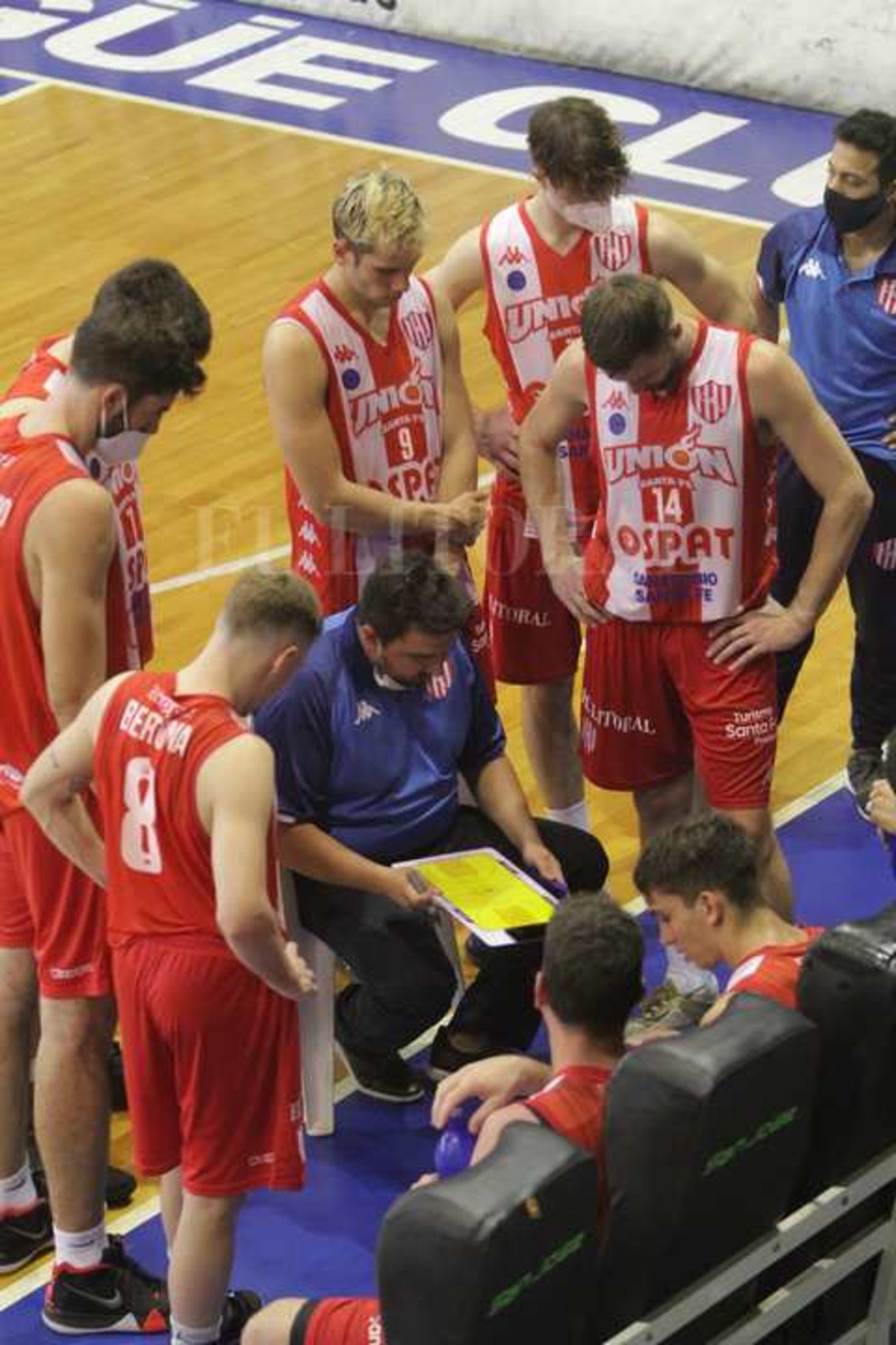 El DT Juan Francisco Ponce y el equipo volvieron a la senda del triunfo. Es de correr rápido en las ofensivas y marcar arriba. Esta líder en su zona con nueve triunfos y solo tres derrotas.