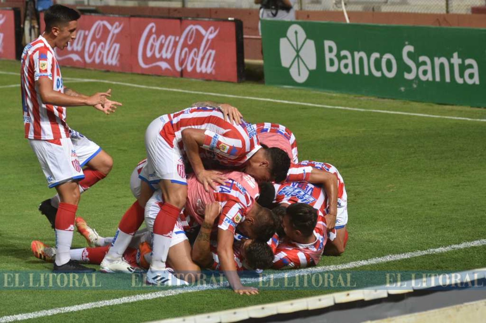 Unión y Lanús por la zona complementaria jugaron por la Copa Diego Maradona.