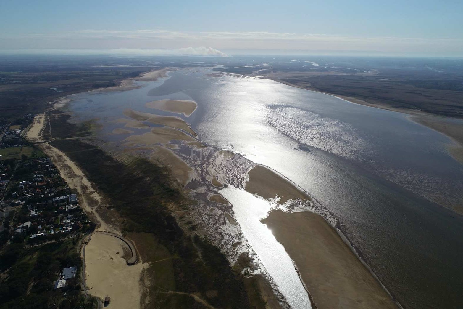 Si bien el río recuperó unos centímetros durante esta semana el Instituto Nacional del Agua (INA) asegura que prevalece una tendencia descendente en todas las secciones del Paraná en el territorio argentino.
