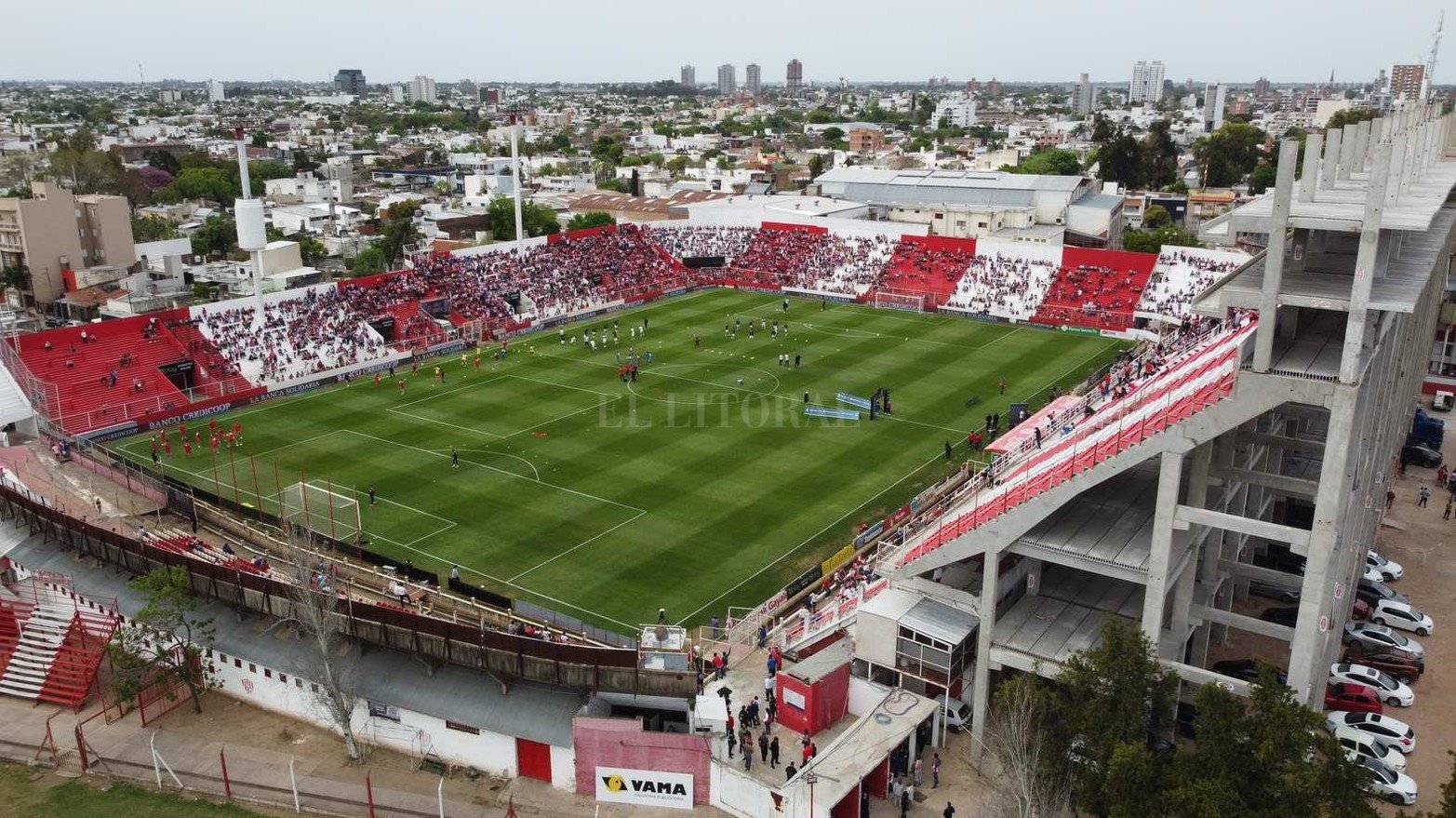 Desde la cámara del drone de El Litoral, así fue el regreso de los hinchas de Unión en la fecha 15 del torneo que enfrentó a Platense.