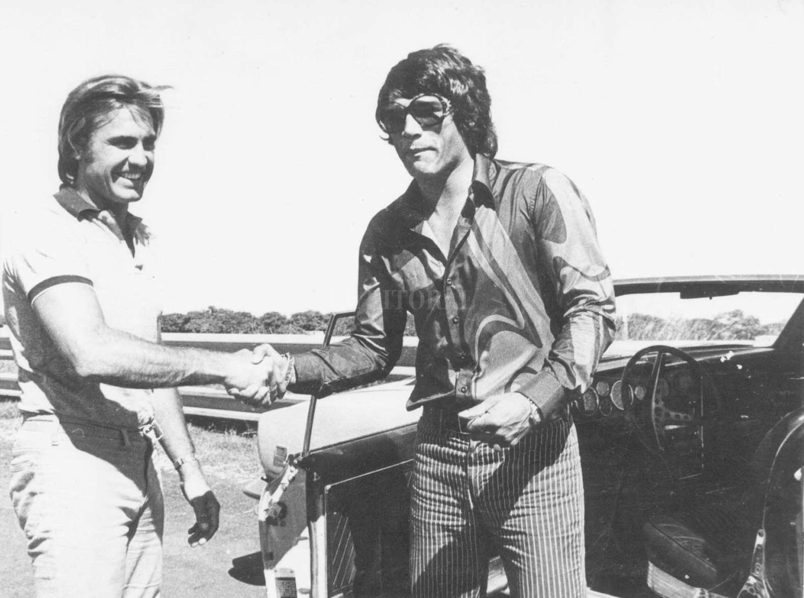 Reutemann en sus años de corredor en una foto junto a Carlos Monzón, ambos en la cumbre de sus carreras deportivas.