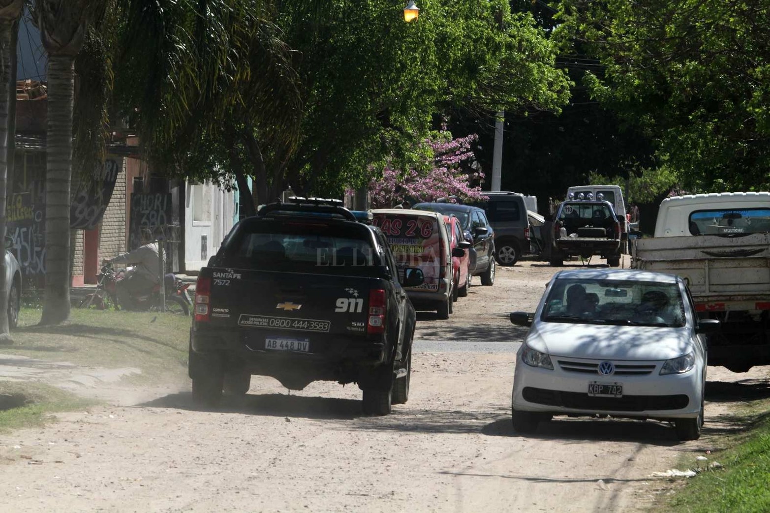 En pleno siglo XXI, calles de tierra y zanjas a cielo abierto caracterizan a esta jurisdicción del norte de la ciudad. La mayoría de las calles de barrio Transporte son de tierra. En períodos de abundantes lluvias se vuelven intransitables.