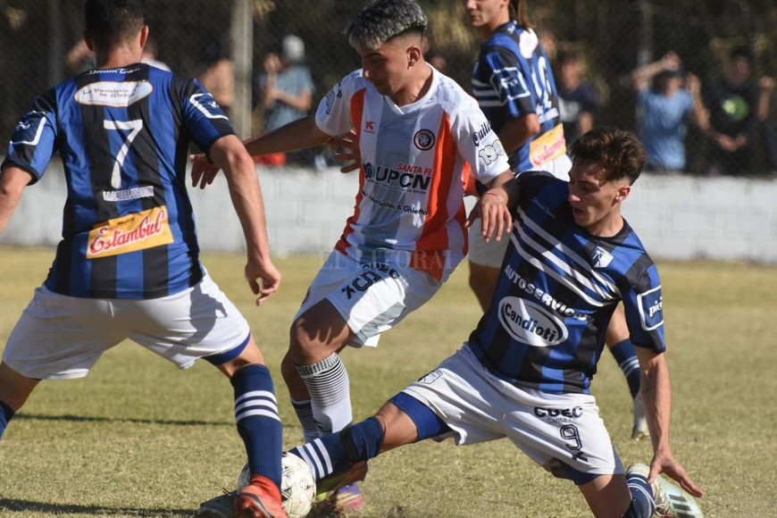 Liga santafesina: Los jugadas de Salle vs. Cosmos