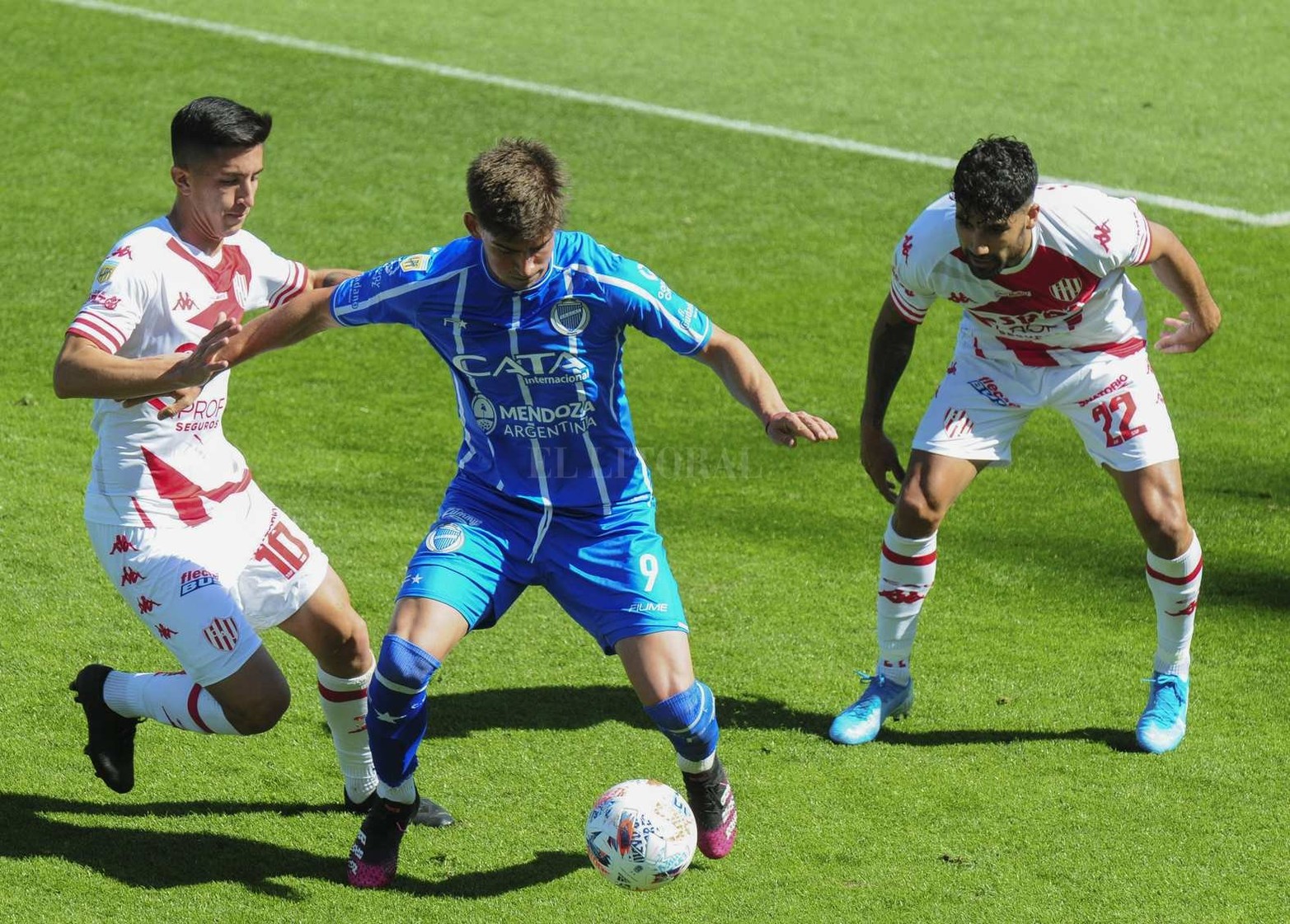 Con goles de Brítez y Cordero, Unión superó 2 a 1 a Godoy Cruz en Mendoza.