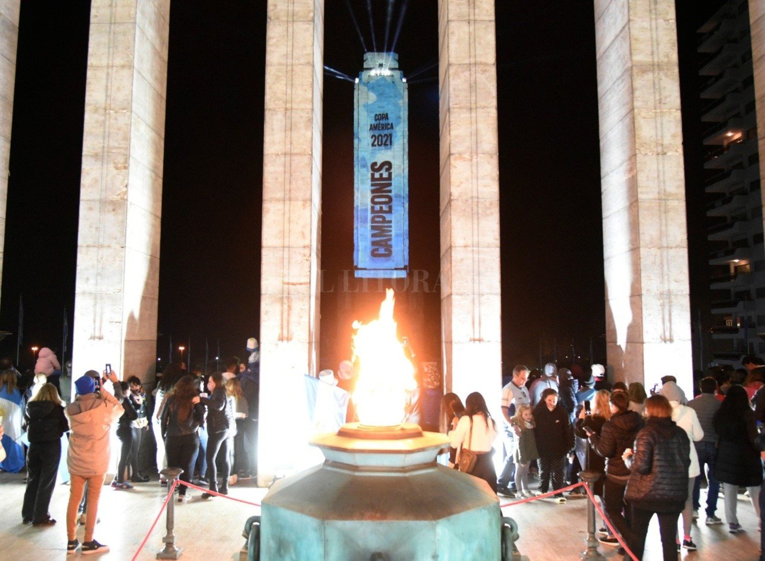 En Rosario, en el monumento a la Bandera.