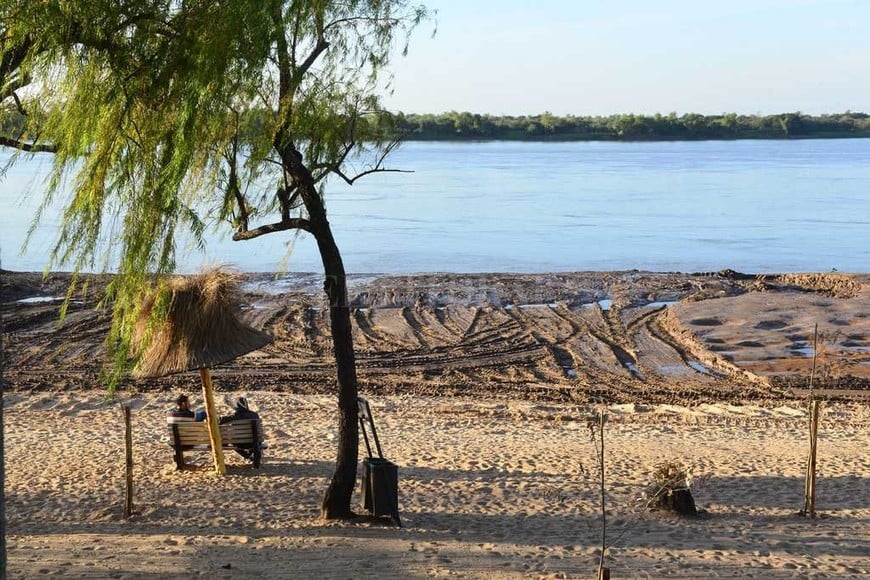 ELLITORAL_215638 |  Mirador Entre Ríos El agua se retira y el paisaje se transforma en la costanera paranaense.