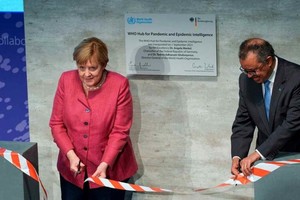 ELLITORAL_401131 |  Archivo Ángela Merkel y Tedros Ghebreyesus en la inauguración del nuevo centro para el anticipo y estudio de las pandemias con sede en la ciudad de Berlín.