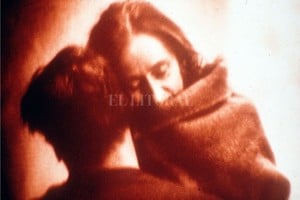 ELLITORAL_419540 |  Archivo El Litoral Una buena madre es la que deja ir. La relación con una madre implica que ésta tenga que ser sustituida. Si una madre fue lo suficientemente buena podemos contar con que el hijo no tendrá un tipo de amor dependiente y fijo.