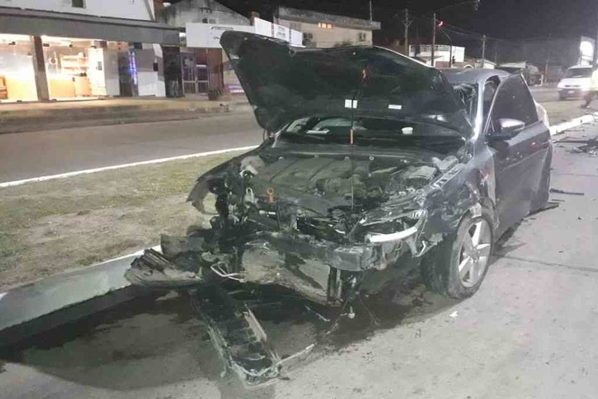 ELLITORAL_389176 |  Gentileza Un gravísimo accidente ocurrió durante la madrugada de este sábado en la ciudad de Corrientes.