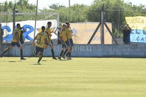 ELLITORAL_436836 |  Eduardo Seval Por otro festejo. El Quillá recibe el domingo a Defensores de Centeno por el partido de ida de una nueva ronda de la Copa Federación.