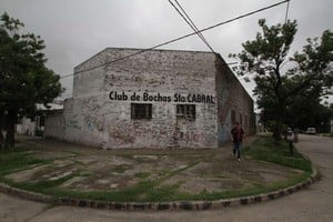 ELLITORAL_265759 |  Mauricio Garín Sargentito. Está en la esquina que forman Necochea y Padilla, en barrio Sargento Cabral.