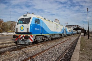 ELLITORAL_289986 |  Archivo. La foto es, realmente, de archivo: el tren de pasajeros en la estación Rosario Norte. No sucede por estos días: explicar por qué es entrar casi en el territorio del realismo mágico...