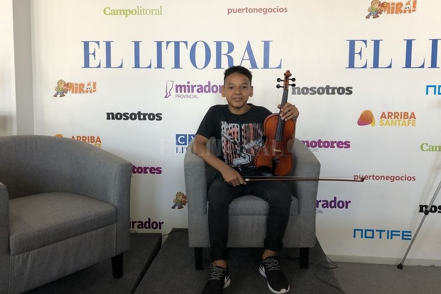ELLITORAL_280929 |  El Litoral El niño tiene un talento muy prometedor. Su intención es seguir su carrera musical en la Escuela Provincial de Música N° 9901.