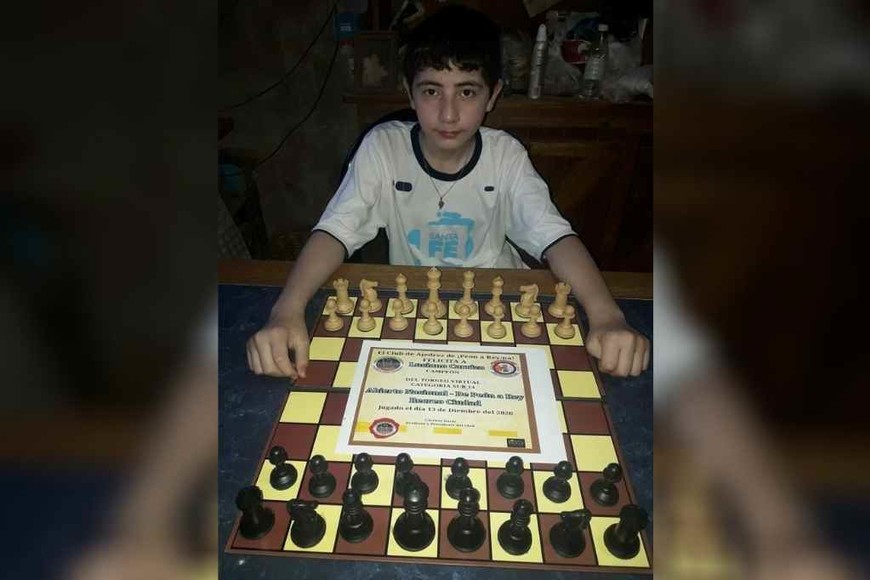 ELLITORAL_346236 |  Gentileza De peón a rey Luciano Carrizo, uno de los vencedores en el torneo que se llevó a cabo a nivel nacional.