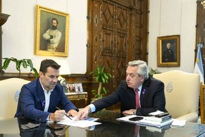 ELLITORAL_420630 |  Gentileza Darío Martínez y el presidente Fernández frente al proyecto.