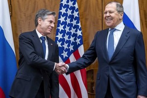 ELLITORAL_433956 |  Gentileza Serguei Lavrov (derecha) afirmó que Rusia busca el  respeto  de Estados Unidos en la antesala de la reunión de la ONU.