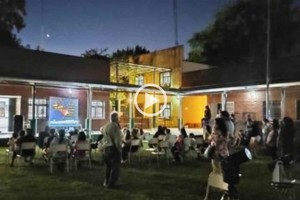 ELLITORAL_427694 |  Gentileza Días atrás alumnos de la escuela agrotécnica y vecinos de la zona de Alto Verde observaron a través de telescopios los diferentes astros.