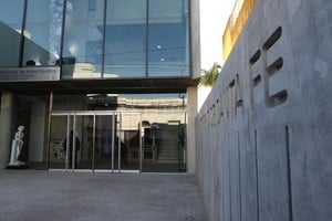 ELLITORAL_392921 |  Gobierno de Santa Fe El nuevo anexo es  una ampliación, que está pegada a la escuela, y dónde pensamos focalizar todo el proceso de enseñanza-aprendizaje de nuestra escuela secundaria , precisó la directora.