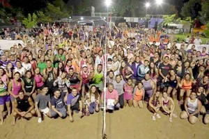 ELLITORAL_279786 |  Comuna de San Jerónimo del Sauce Esto nos llena de orgullo, son equipos de todo el país que vienen a jugar el torneo. El certamen se ha convertido en uno de los principales torneos de Beach Voley del país , manifestó el presidente comunal Daniel Ríos.