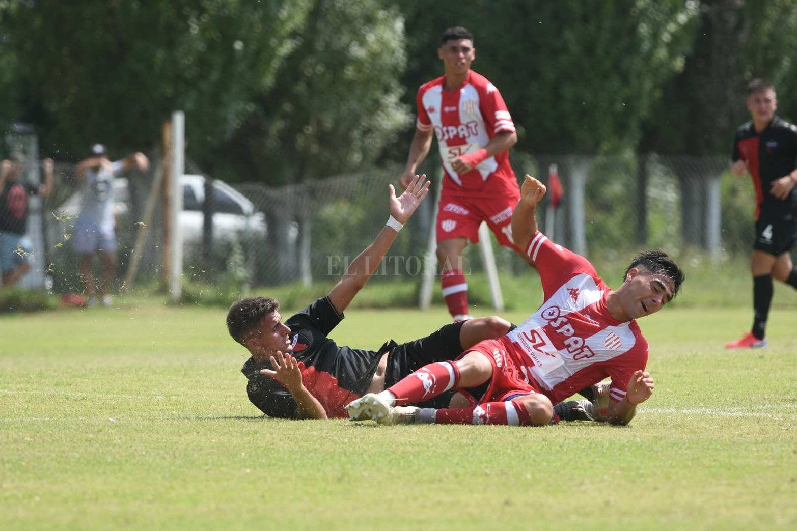 Con un gol al final del partido, Unión en reserva le ganó 1 a 0 a Colón.