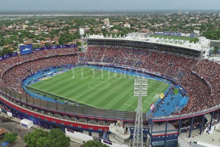 ELLITORAL_446229 |  Fernando Nicola Estadio La Nueva Olla, Asunción.