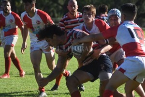 ELLITORAL_443073 |  Luis Cetraro Santa Fe Rugby goleó a Provincial en el debut del TRL 2022