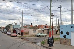 ELLITORAL_450117 |  Gentileza En Necochea y Ameghino, en el extremo sur de barrio Tablada asesinaron a una mujer.