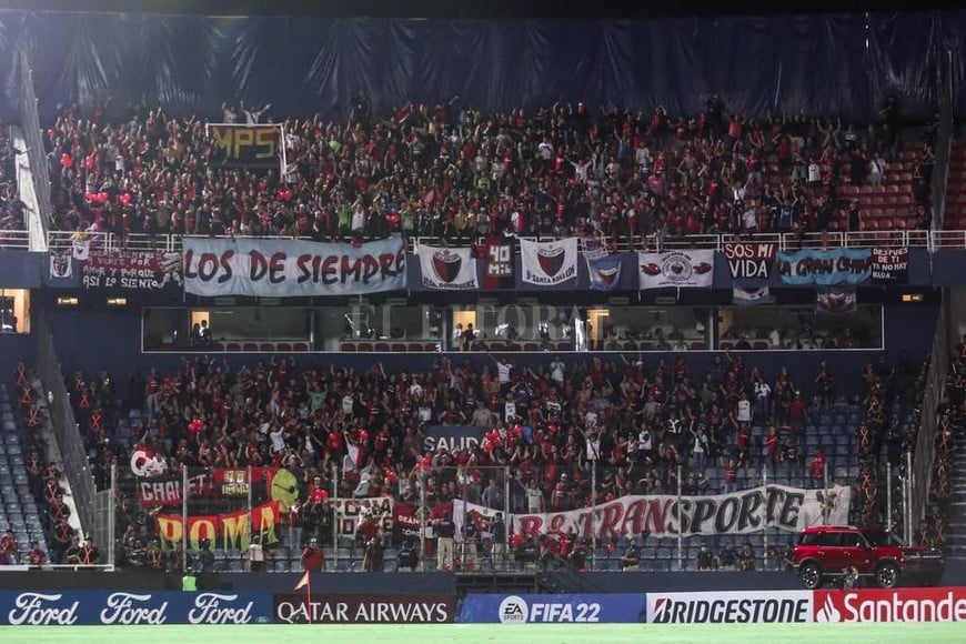 Mirá las fotos de Colón vs. Cerro Porteño