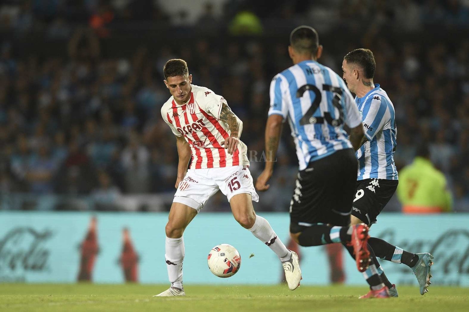 Unión perdió 1 a 0 frente al líder Racing de la zona A.