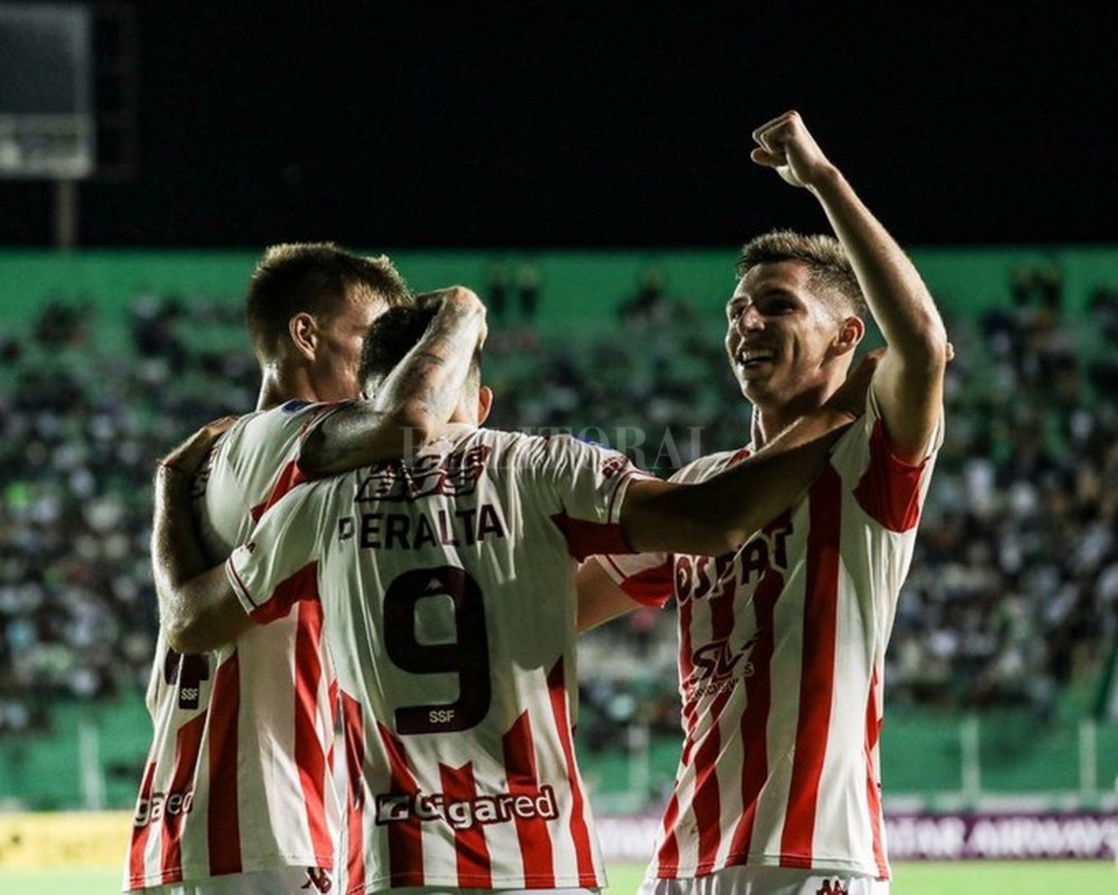 El tatengue se impuso por 3 a 1 en el estadio Ramón Aguilera Costas de la ciudad de Santa Cruz de la Sierra. Calderón, Peralta Bauer y Juárez fueron los autores de los goles.