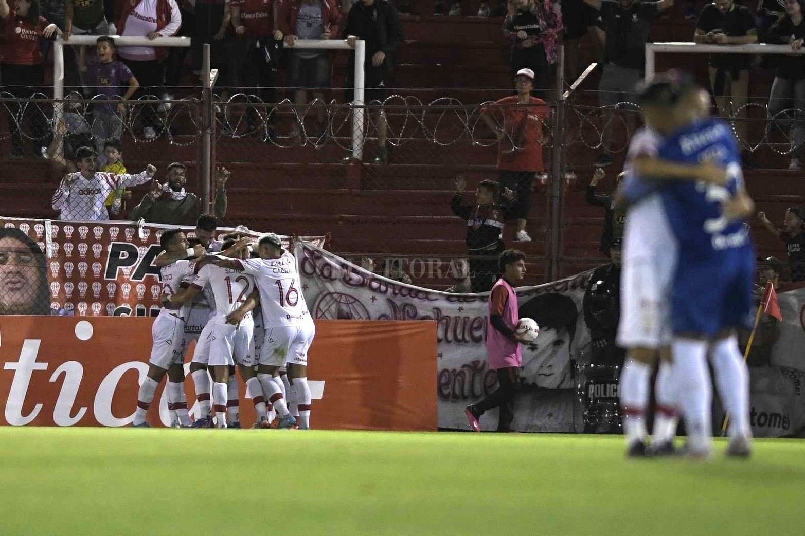 Huracán y Colón empataron 1 a 1 en la fecha 11 de 13 de este torneo de la Liga Profesional de Fútbol.