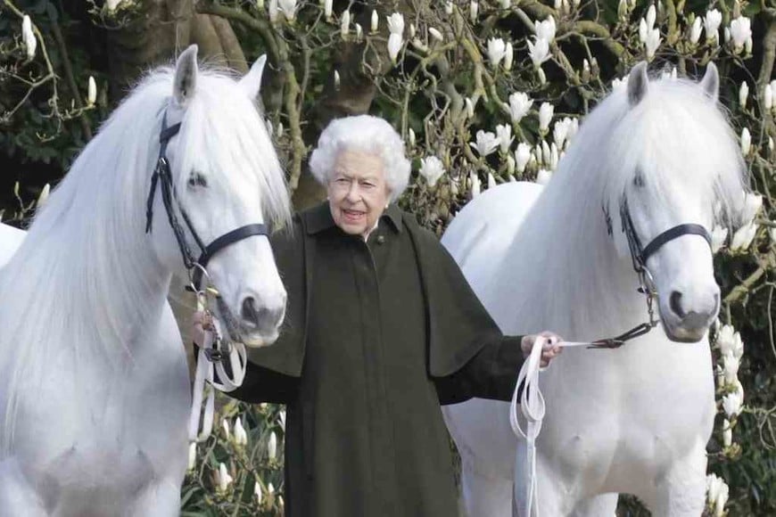 ELLITORAL_451915 |  Gentileza Una imagen de la reina Isabel II difundida por The Royal Windsor Horse Show con motivo de su cumpleaños.