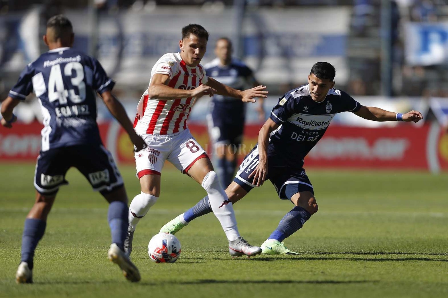 Unión perdió 1 a 0 frente  Gimnasia en La Plata y se despidió de la chance de entrar a los octavos de final del torneo.