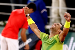 Tennis - French Open - Roland Garros, Paris, France - June 1, 2022 
Spain's Rafael Nadal celebrates winning his quarter final match against Serbia's Novak Djokovic REUTERS/Yves Herman