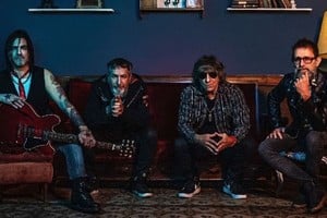 Kapanga, banda argentina de rock fusión: Maikel de Luna Campos, Mono Fabio, Claudio Maffia y Memo Manera.