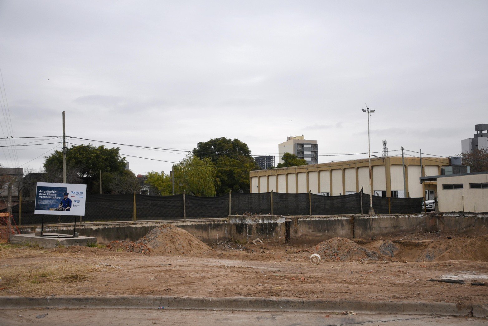 Comenzó la obra de ampliación de la planta potabilizadora de agua en la ciudad de Santa Fe. Foto Pablo Aguirre