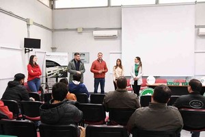 "El primer curso se llevó adelante en 2010 con un capacitador que era del exterior. Comenzamos a innovar como municipio en este tema y nos fuimos familiarizando, involucrando también a la ciudadanía"; contó Caruso. Foto: Municipalidad de Rafaela