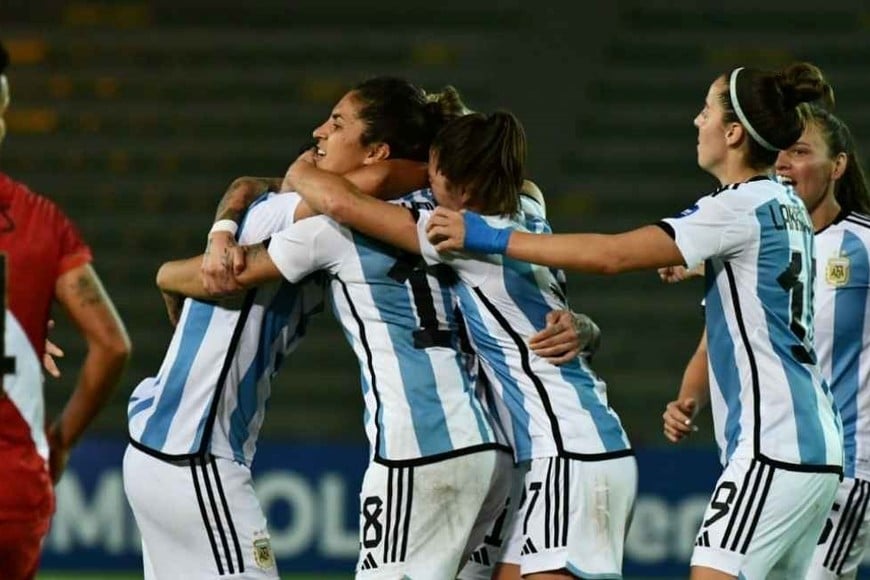 Argentina goleó a Uruguay por 5 a 0 en el partido por fase de grupos de la  Copa América femenina - El Litoral