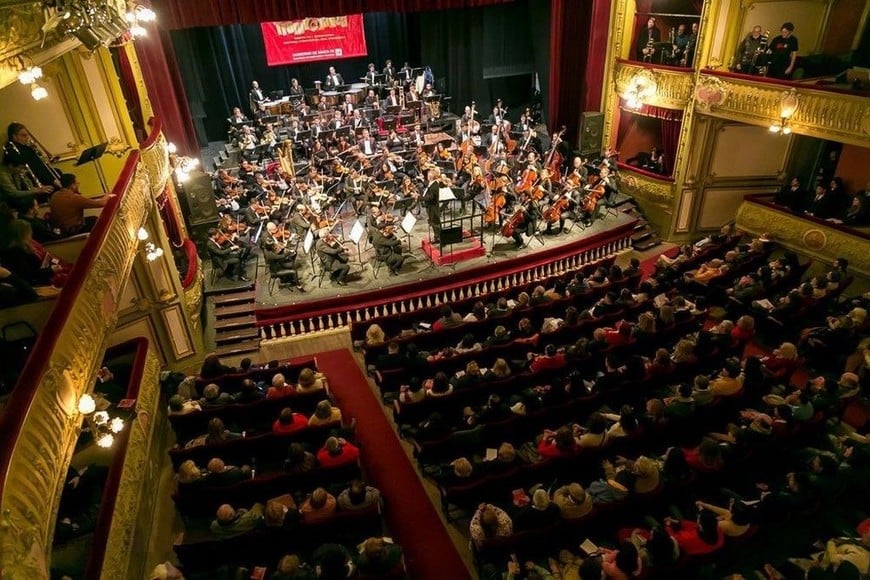 Trombonanza: Cada viernes de Trombonanza se realiza un concierto de solistas visitantes con la Sinfónica Provincial.