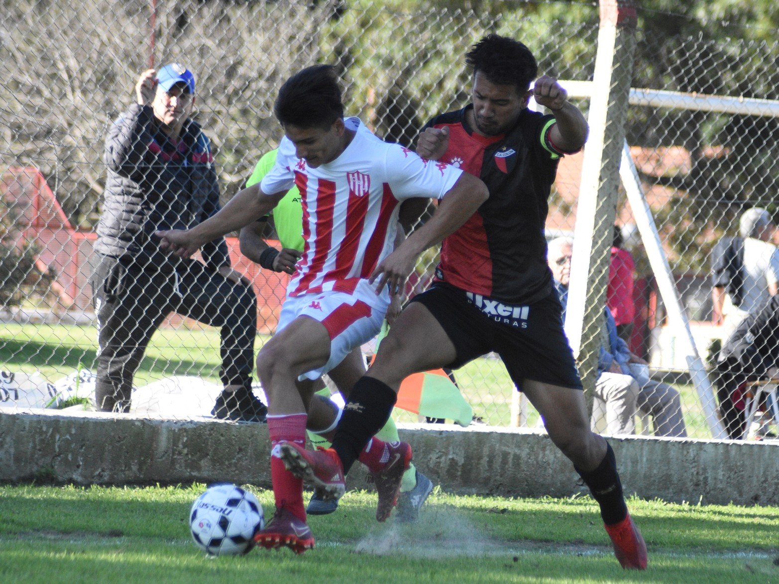 Por la mínima diferencia, 1 a 0, Colón le ganó de visitante a Unión.