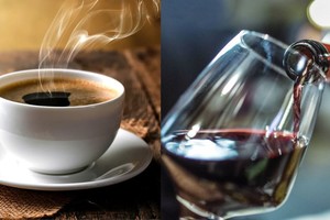 Dos de las sustancias alimenticias más estudiadas por sus efectos en la salud humana son el café y el vino tinto.