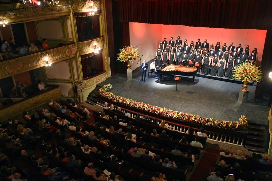 Gala de Opera 2021 de la Cámara de la Construcción en el Teatro Municipal.